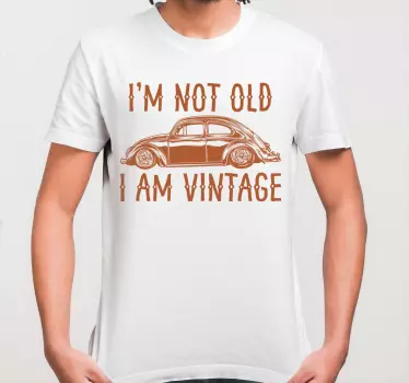 Inte gammal men vintage rolig design-t-shirt - Tenstickers