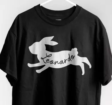 Löpande kanin med namn t-shirt - Tenstickers