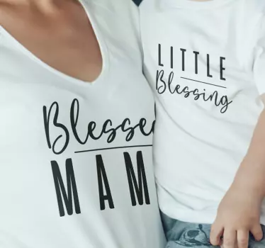 Mors och dotter t-shirt välsignad familjebonding - Tenstickers