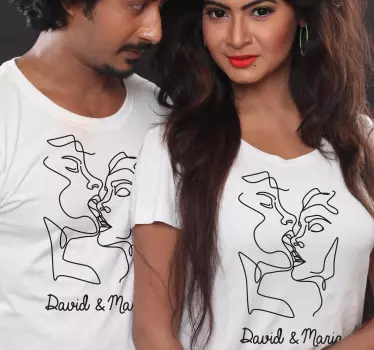Par t-shirt stiliga parets omfamning - Tenstickers