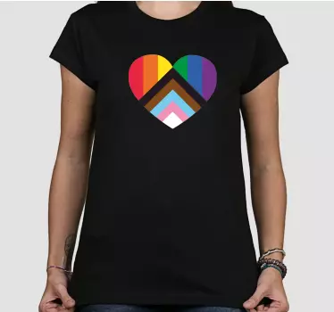 T-shirt med färgglad hjärtdesign - Tenstickers