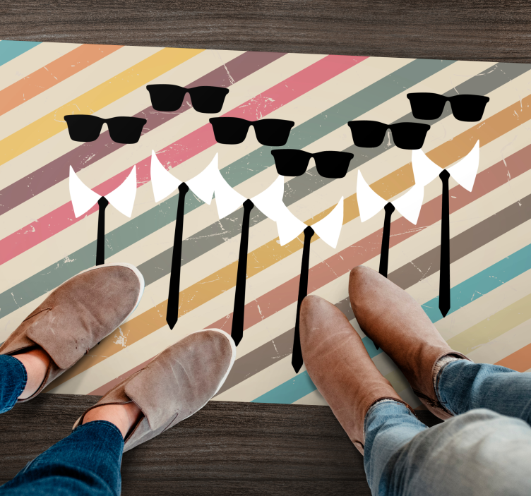 Elegant gruppklädsel Vinlymatta randiga - Tenstickers