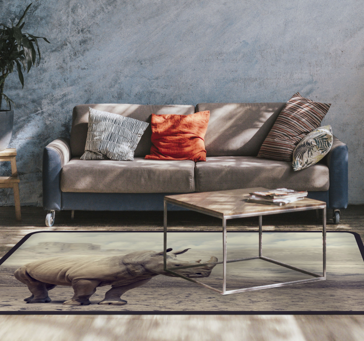 Majestätisk noshörningsscen Vinylmatta djur - Tenstickers