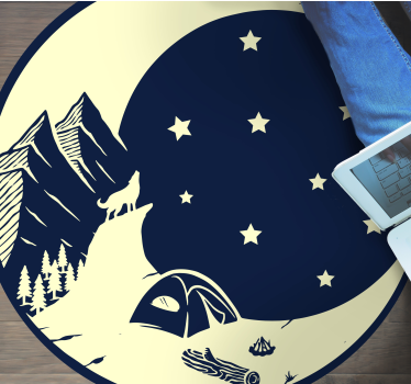 Månbelyst campingscen Vinylmatta natur - Tenstickers