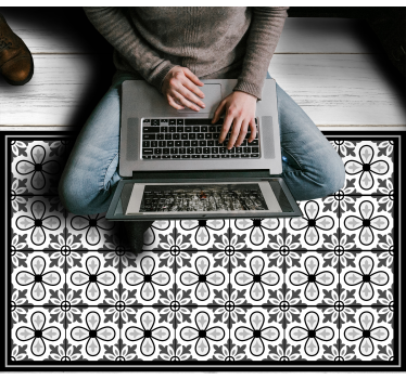 Svarta och vita plattor köksgolv - Tenstickers