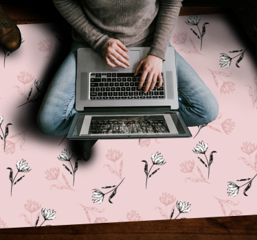 Vita liljor på rosa bakgrund blomma matta - Tenstickers